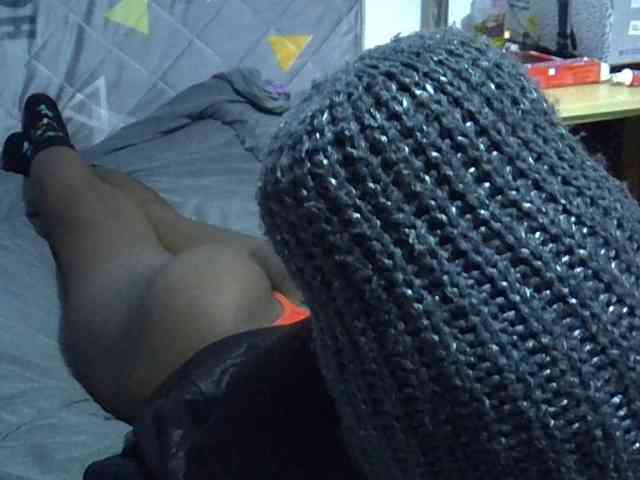 Sexybeiby1 webcam
