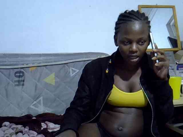 Sexybeiby1 webcam