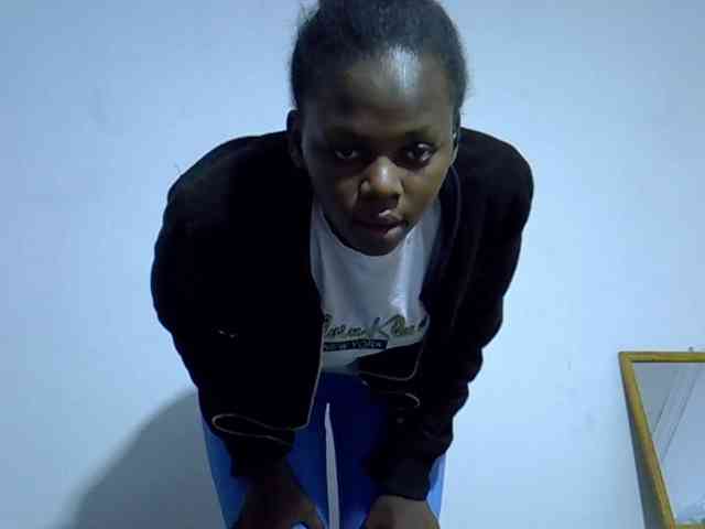 Sexybeiby1 webcam