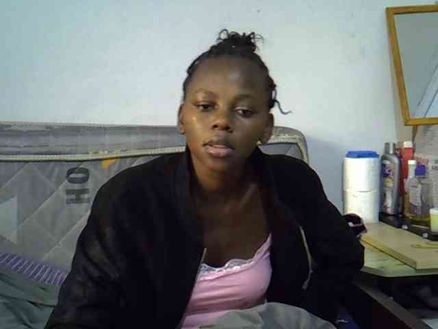 Sexybeiby1 webcam