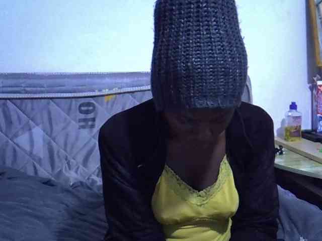 Sexybeiby1 webcam