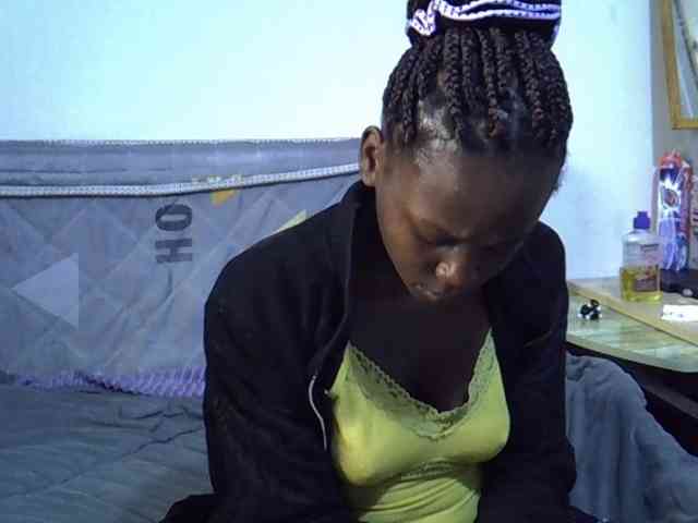 Sexybeiby1 webcam