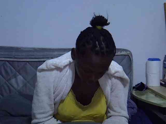 Sexybeiby1 webcam