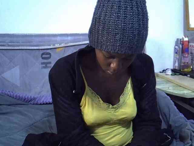 Sexybeiby1 webcam