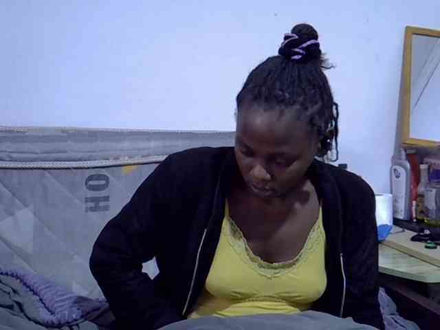 Sexybeiby1 webcam