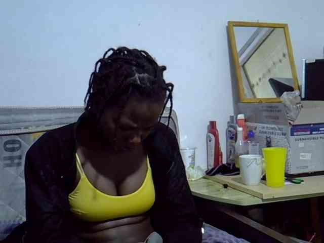 Sexybeiby1 webcam