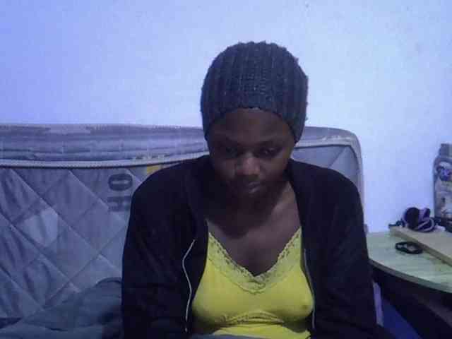 Sexybeiby1 webcam