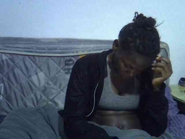 Sexybeiby1 webcam