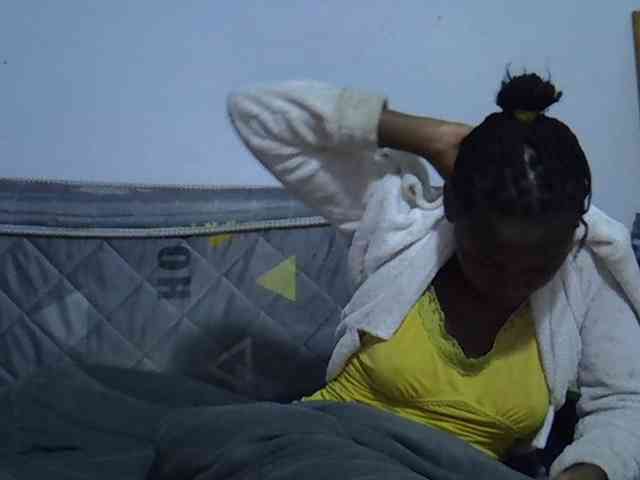 Sexybeiby1 webcam