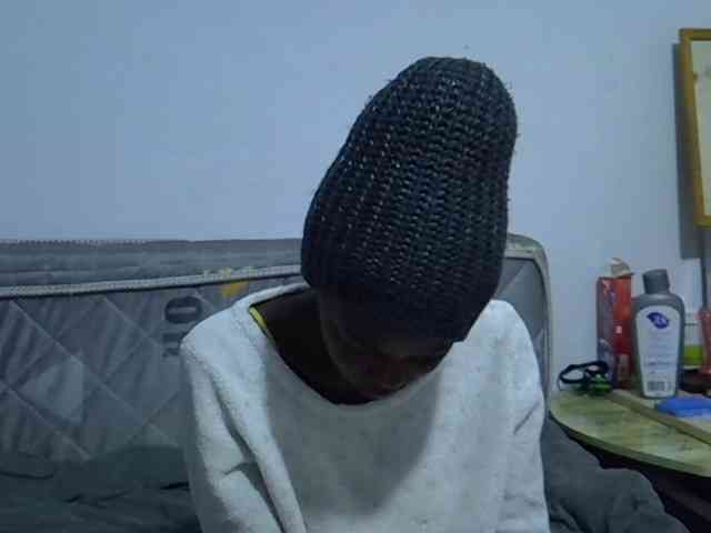 Sexybeiby1 webcam