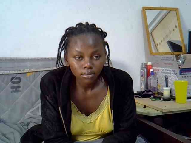Sexybeiby1 webcam