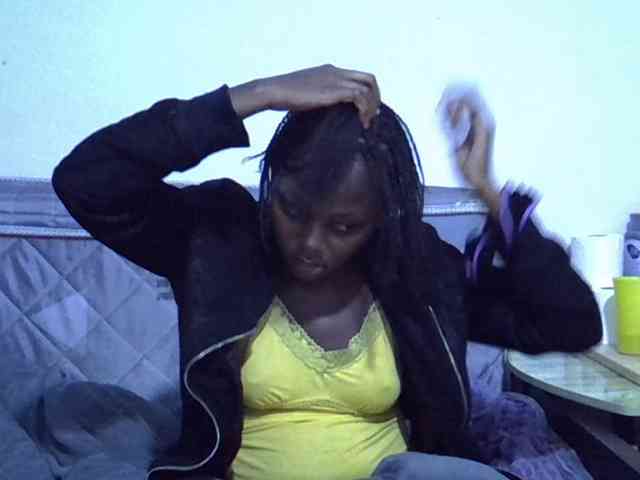 Sexybeiby1 webcam