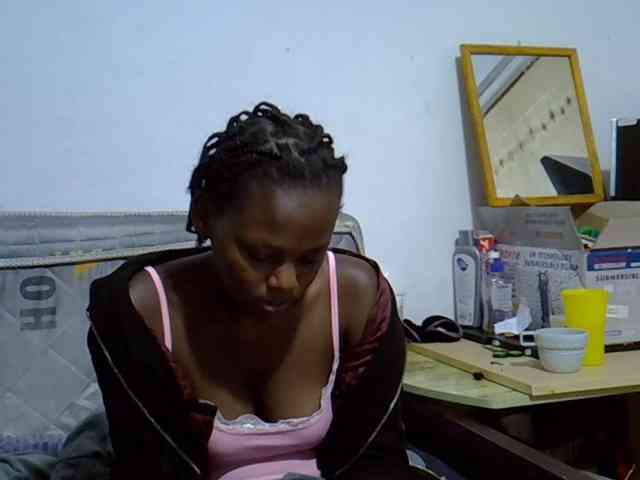 Sexybeiby1 webcam