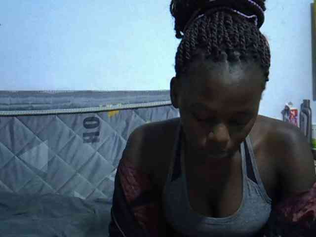 Sexybeiby1 webcam