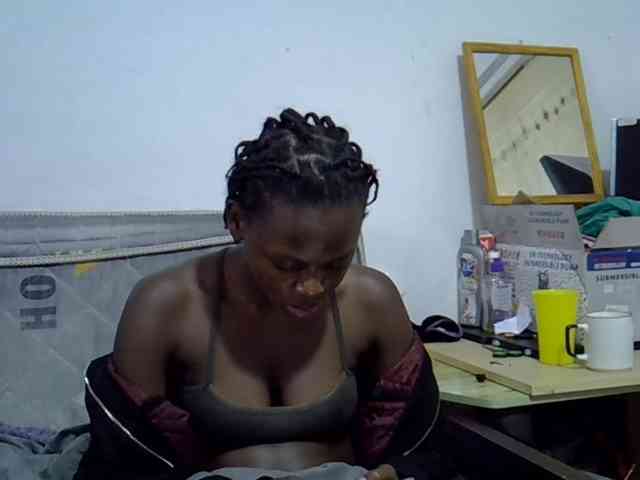 Sexybeiby1 webcam