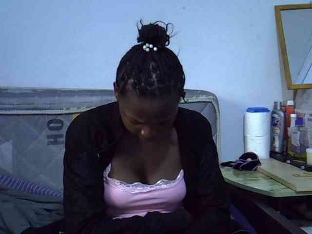 Sexybeiby1 webcam