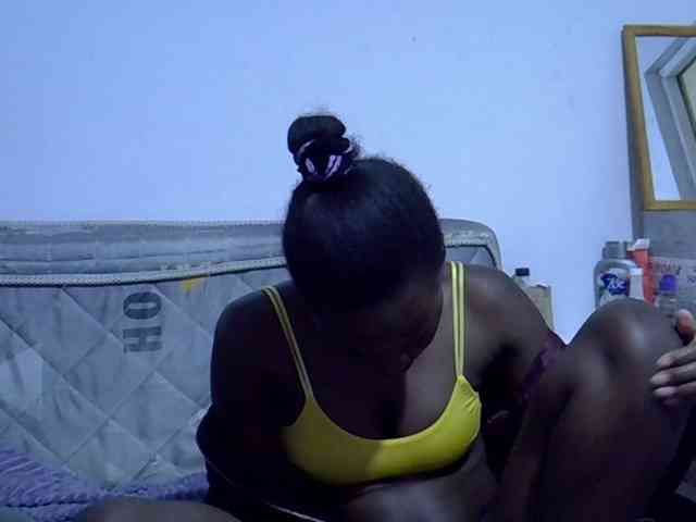 Sexybeiby1 webcam