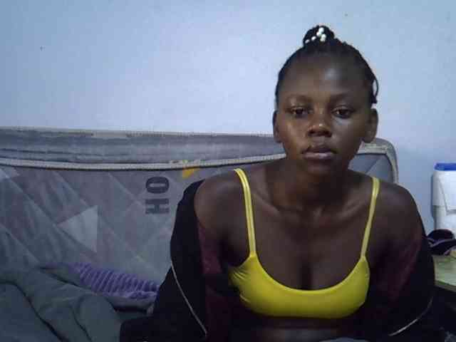 Sexybeiby1 webcam