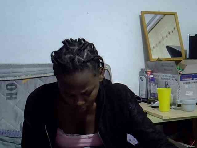 Sexybeiby1 webcam