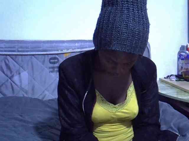 Sexybeiby1 webcam