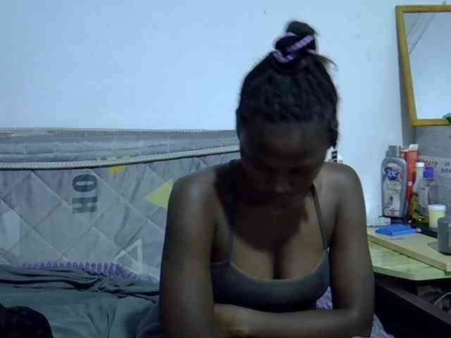 Sexybeiby1 webcam