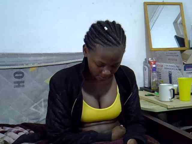 Sexybeiby1 webcam
