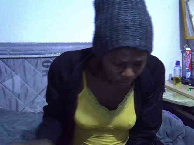 Sexybeiby1 webcam