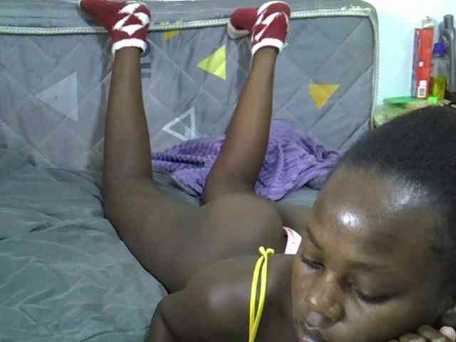 Sexybeiby1 webcam
