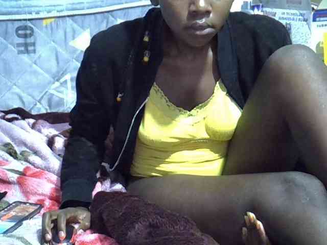Sexybeiby1 webcam