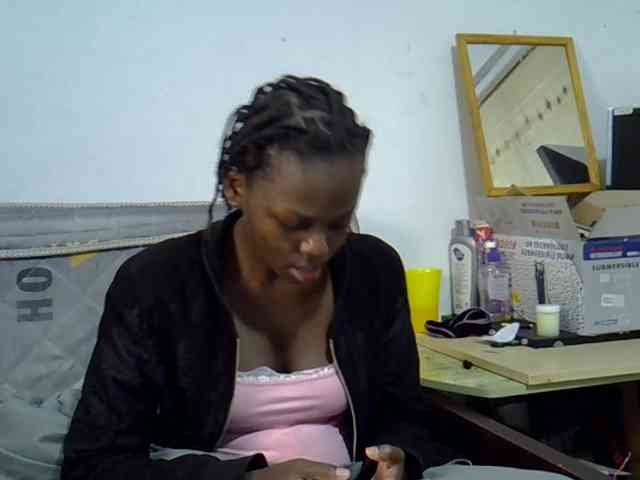Sexybeiby1 webcam