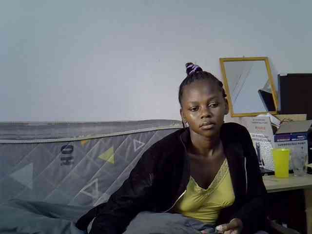 Sexybeiby1 webcam