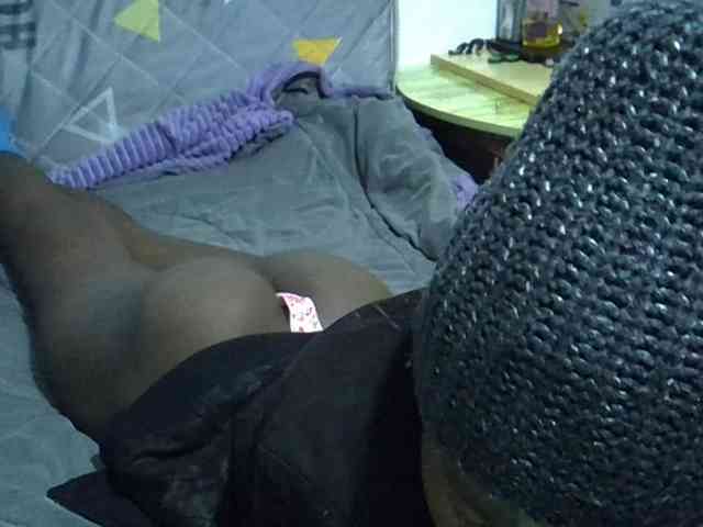 Sexybeiby1 webcam