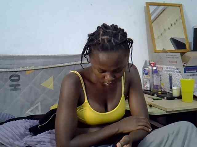 Sexybeiby1 webcam