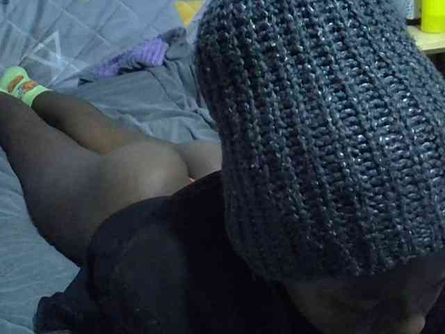 Sexybeiby1 webcam