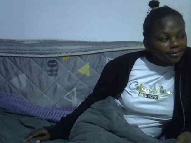 Sexybeiby1 webcam