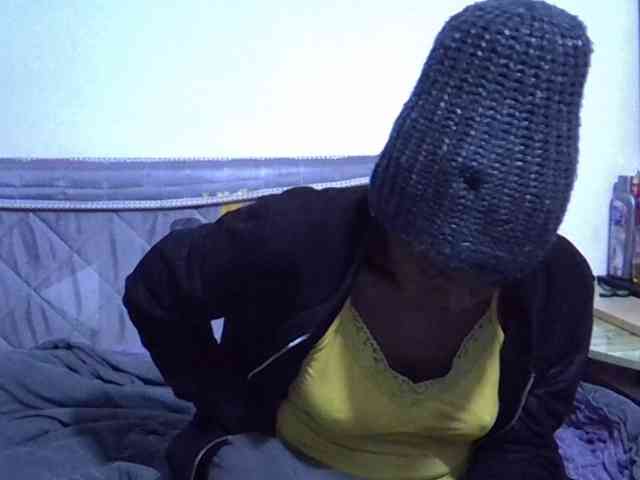 Sexybeiby1 webcam