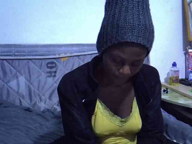 Sexybeiby1 webcam
