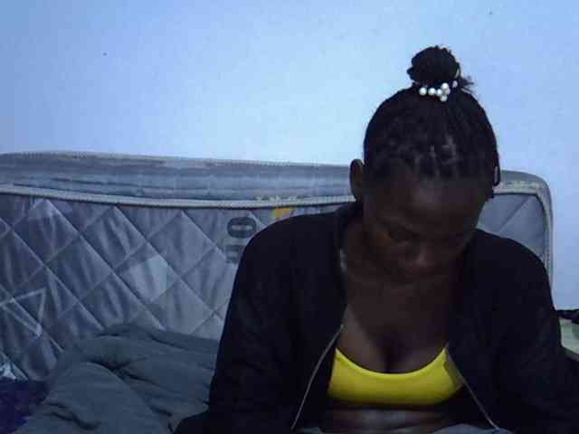 Sexybeiby1 webcam
