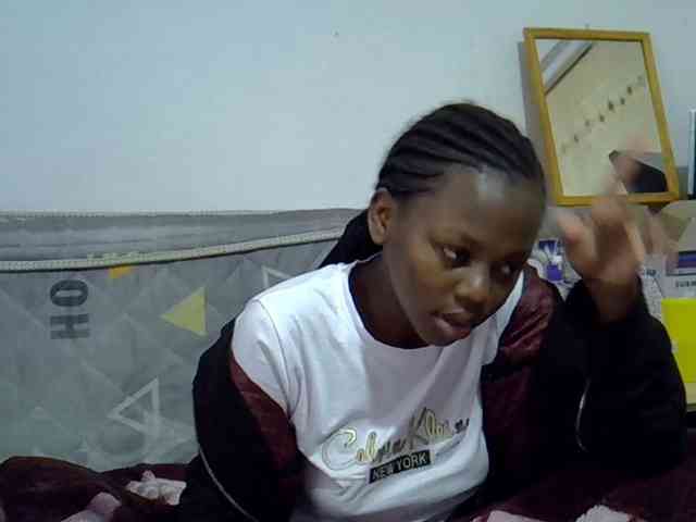 Sexybeiby1 webcam