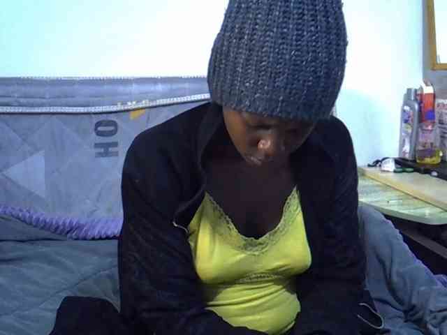 Sexybeiby1 webcam