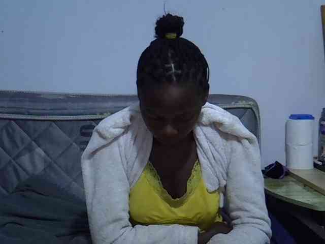 Sexybeiby1 webcam
