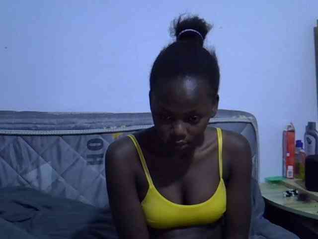 Sexybeiby1 webcam