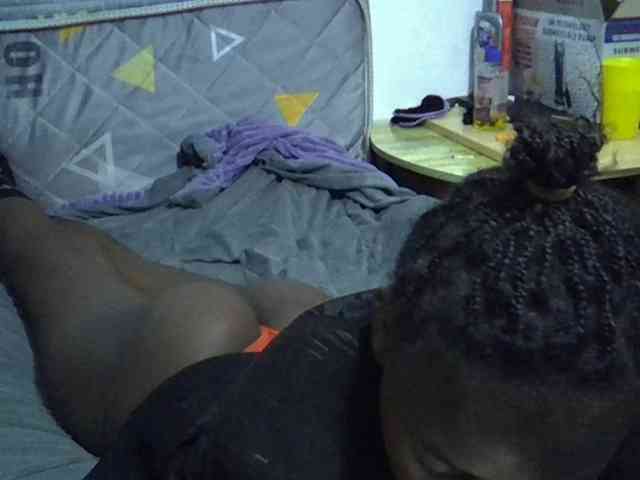 Sexybeiby1 webcam