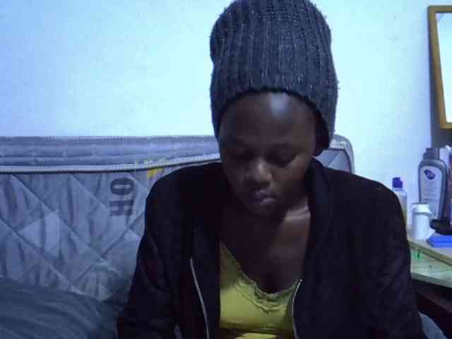 Sexybeiby1 webcam