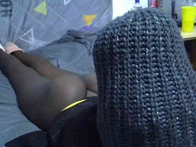 Sexybeiby1 webcam