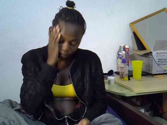 Sexybeiby1 webcam