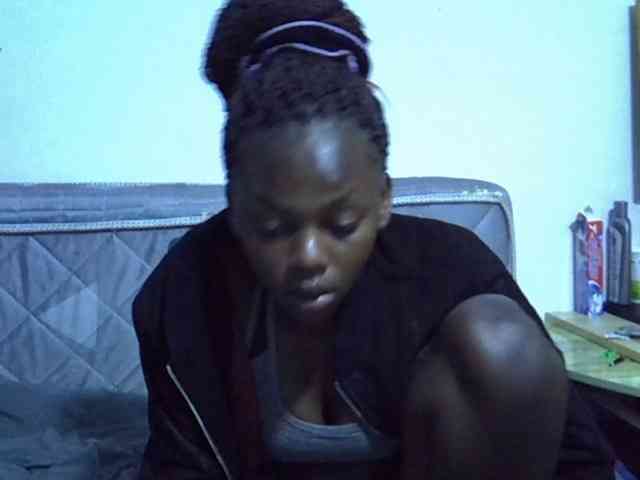 Sexybeiby1 webcam