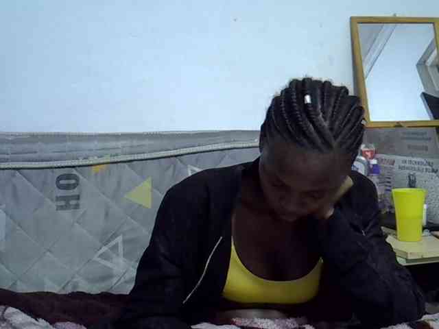 Sexybeiby1 webcam