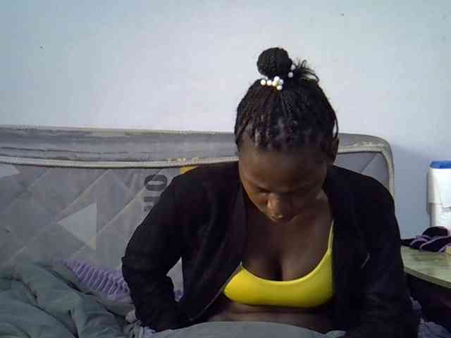Sexybeiby1 webcam