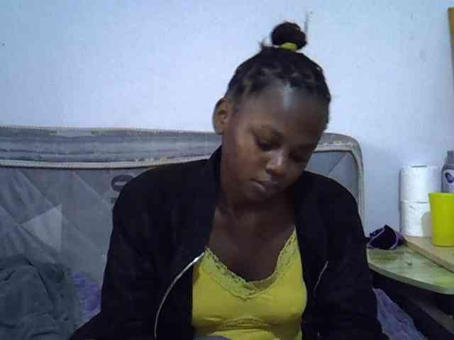 Sexybeiby1 webcam